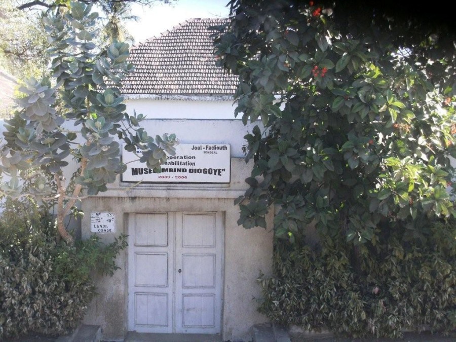 2-maison natale Senghor.jpg